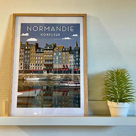 Une Pause Chez Julien, Appartement Lumineux Et Idealement Situe! Honfleur Buitenkant foto