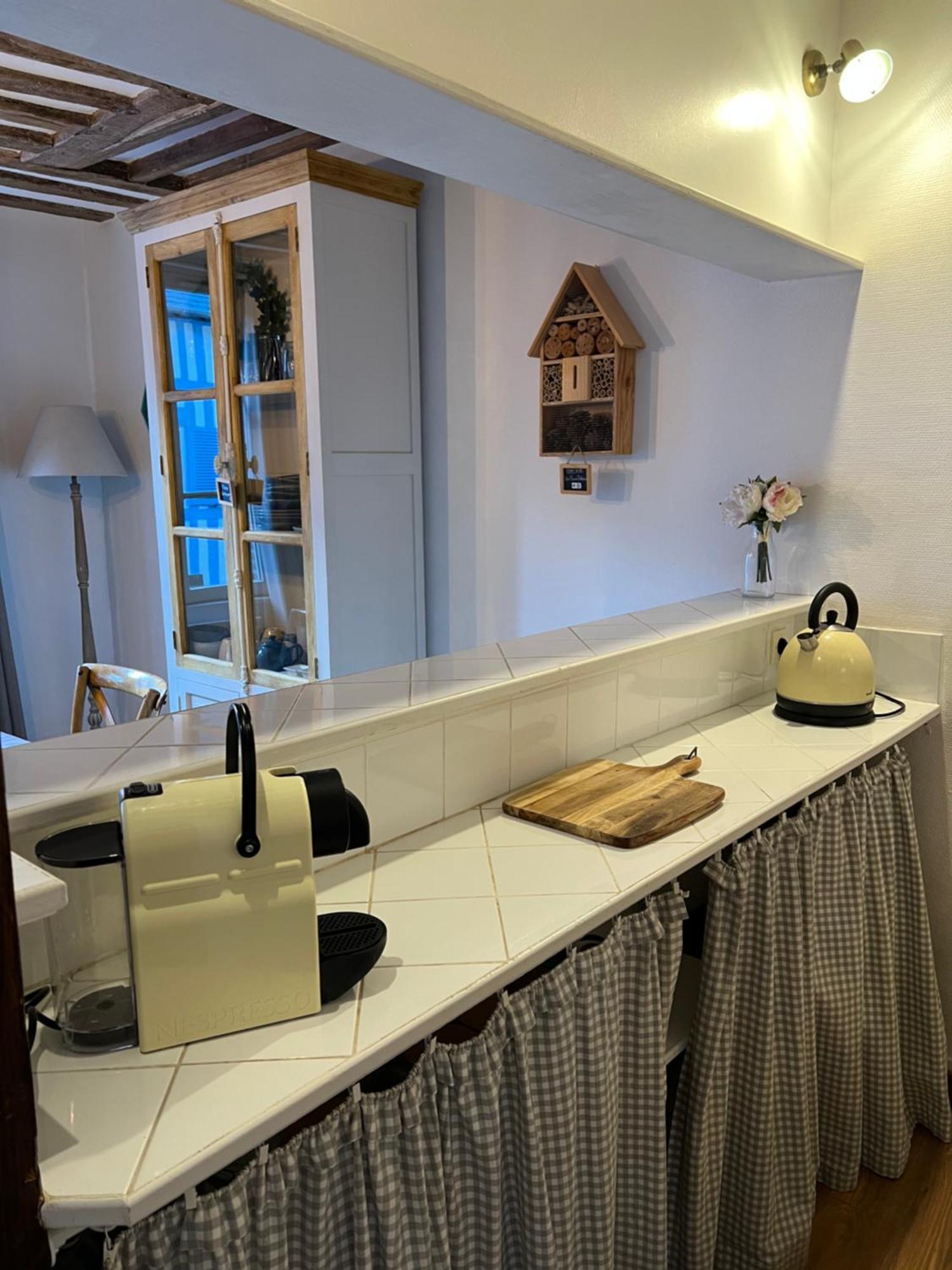 Une Pause Chez Julien, Appartement Lumineux Et Idealement Situe! Honfleur Buitenkant foto